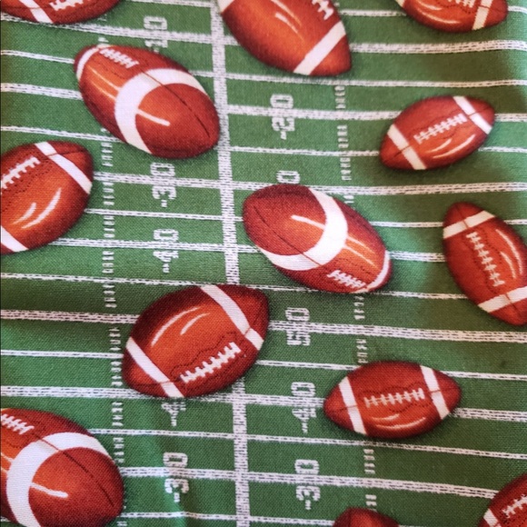 Football mask - Picture 1 of 1